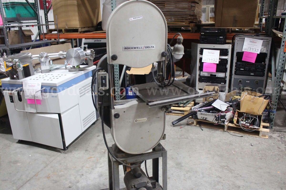 Rockwell/Delta Bandsaw