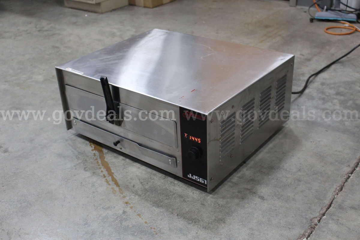 Wisco Countertop Pizza/Multipurpose Oven