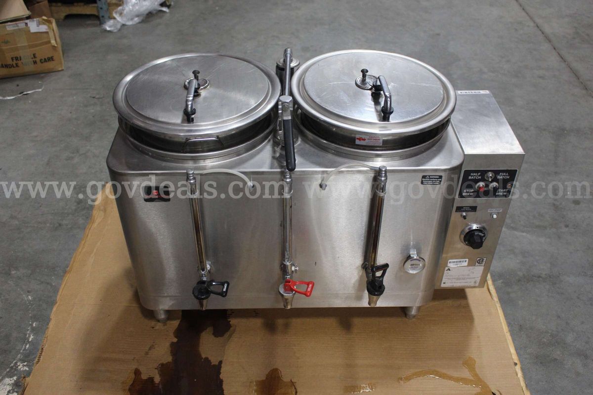 Grindmaster Twin 3 Gallon Coffee Urn Brewer