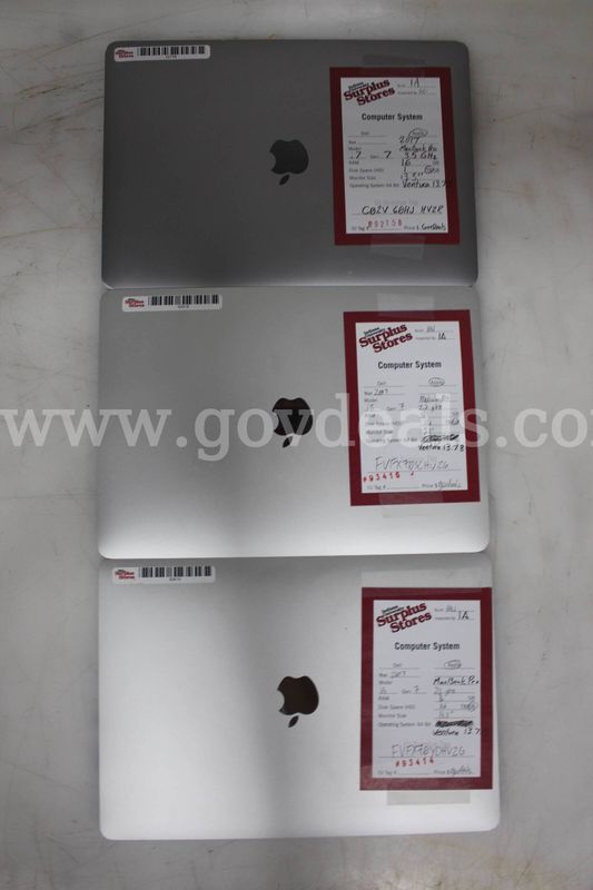 (3) 2017 Apple MacBook Pro Laptops