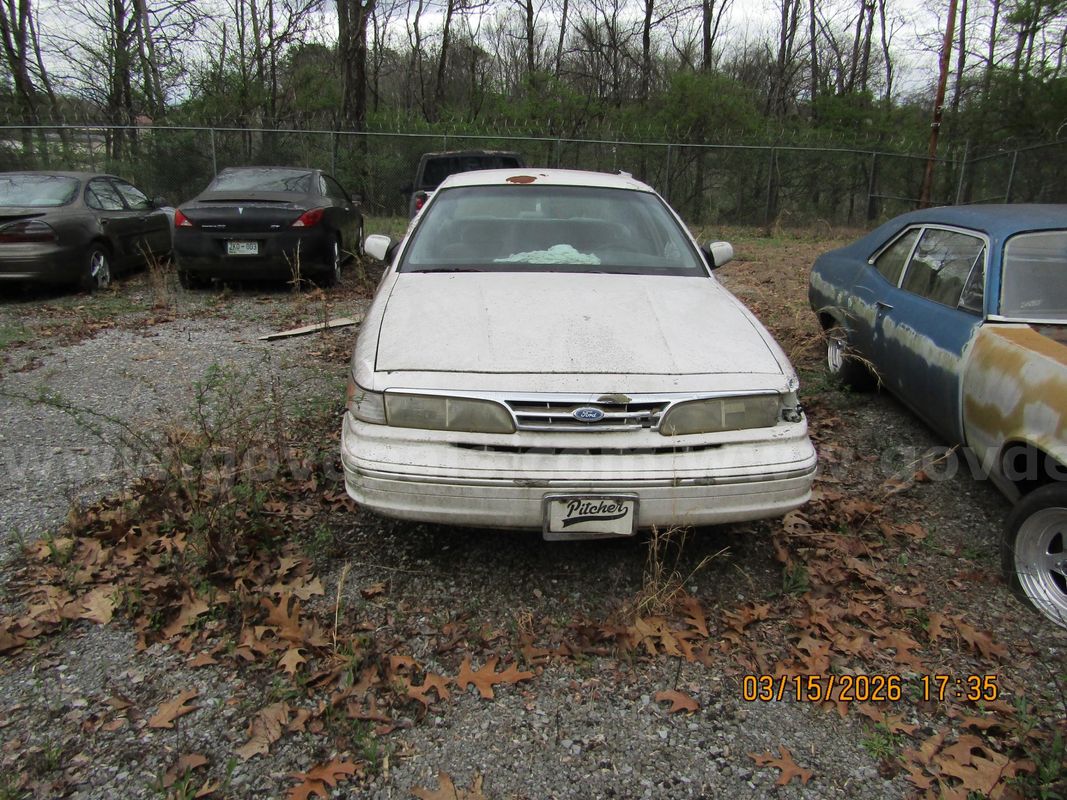 1997 Ford Crown Victoria