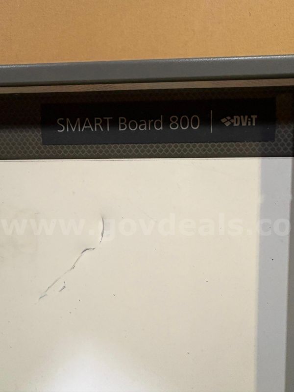 Smart Board InterActive X880 77 inch InterActive Whiteboard