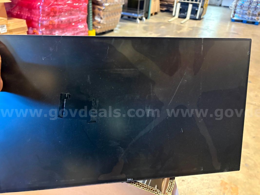 DELL MONITORS - 38 UNITS (NON-WORKING)