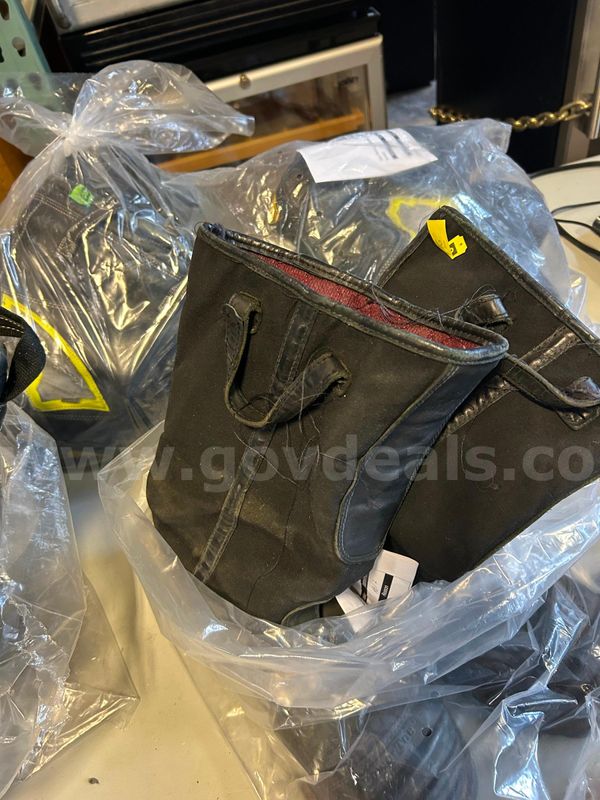 Fire Fighter Boots Various Sizes (21 PAIRS)