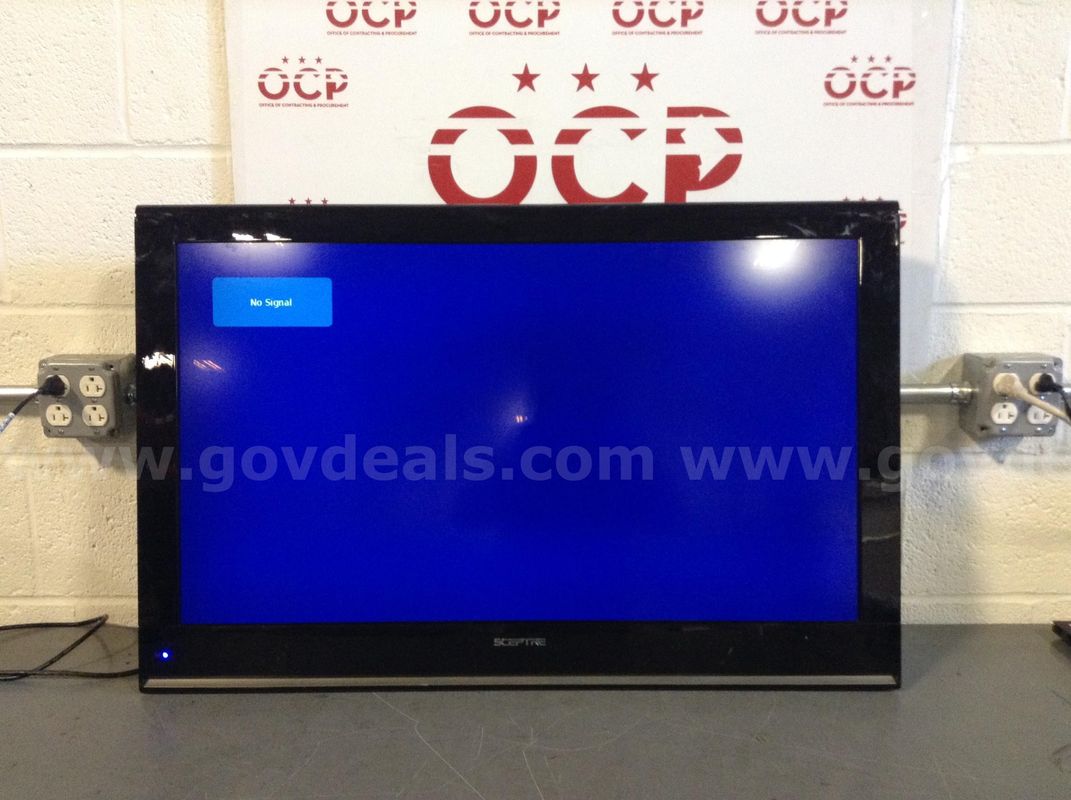 FLAT SCREEN TV(2 UNITS) POWER ON