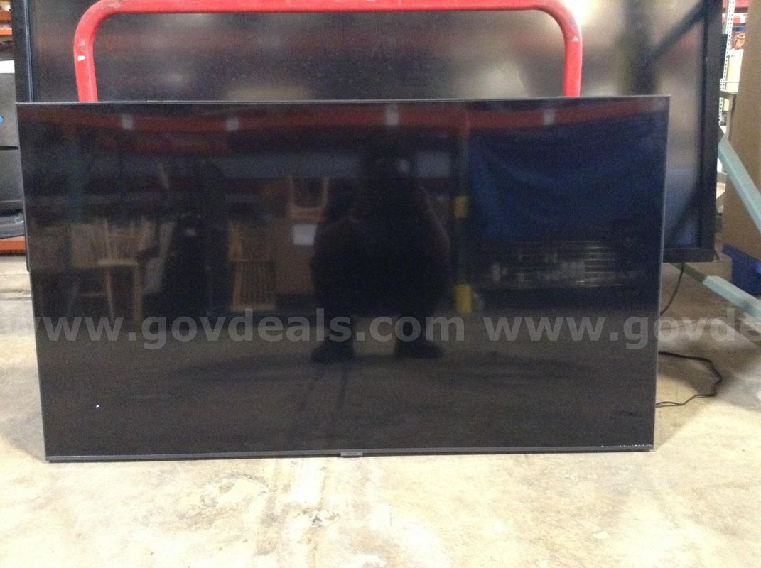 (NON WORKING) Samsung 55" Crystal UHD 4K Smart TV