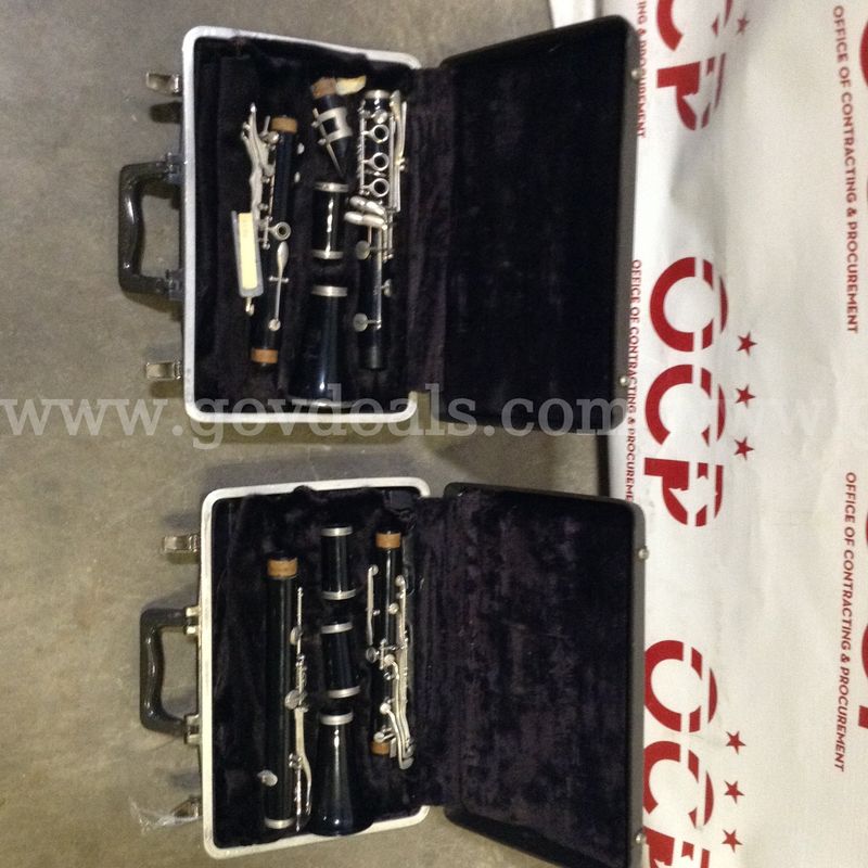 Bundy Clarinets (2 Count)