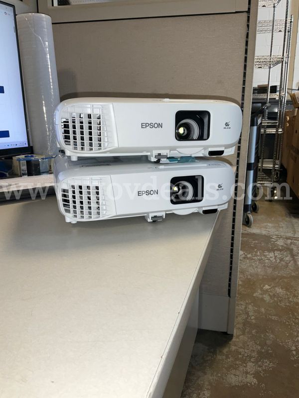 Epson PowerLite 992F Projectors - 2 units - 1IS NEW IN BOX