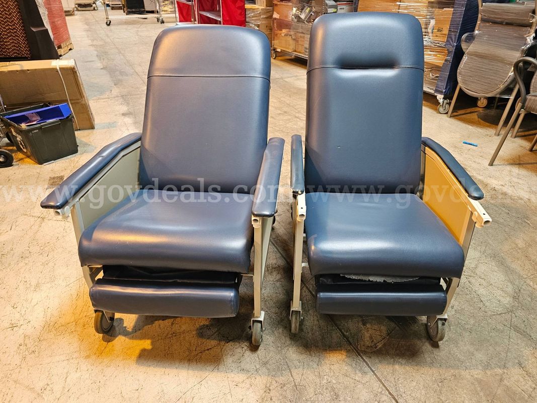 Lot of 2 - Drive Recliners W/Wheels