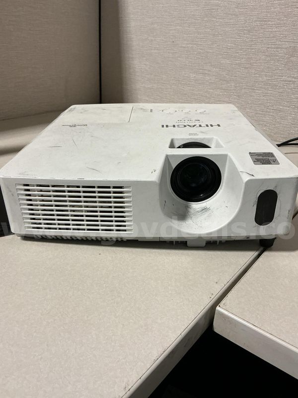 7 Used Projectors