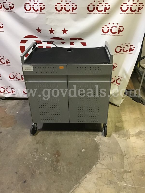 BRETFORD Laptop Charging Cart