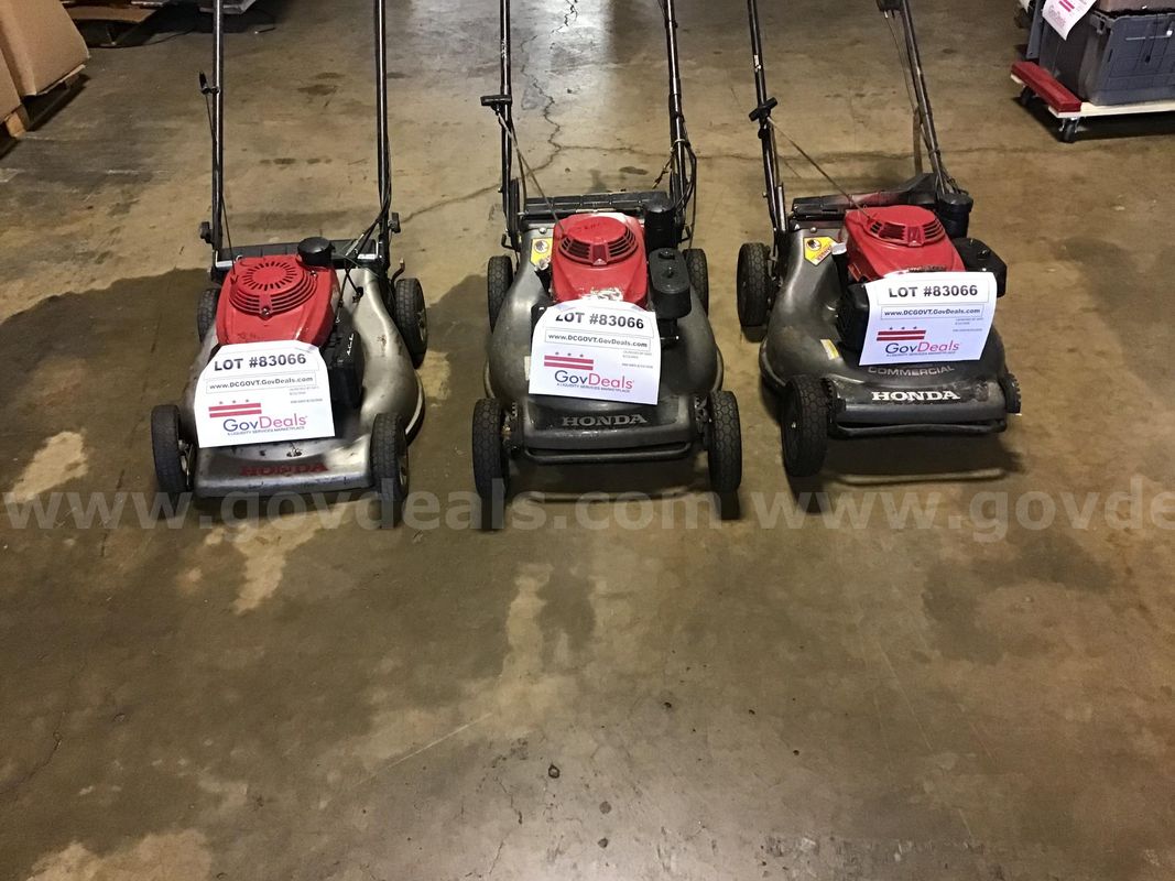 HONDA COMMERCIAL LAWN MOWER-3 UNIT