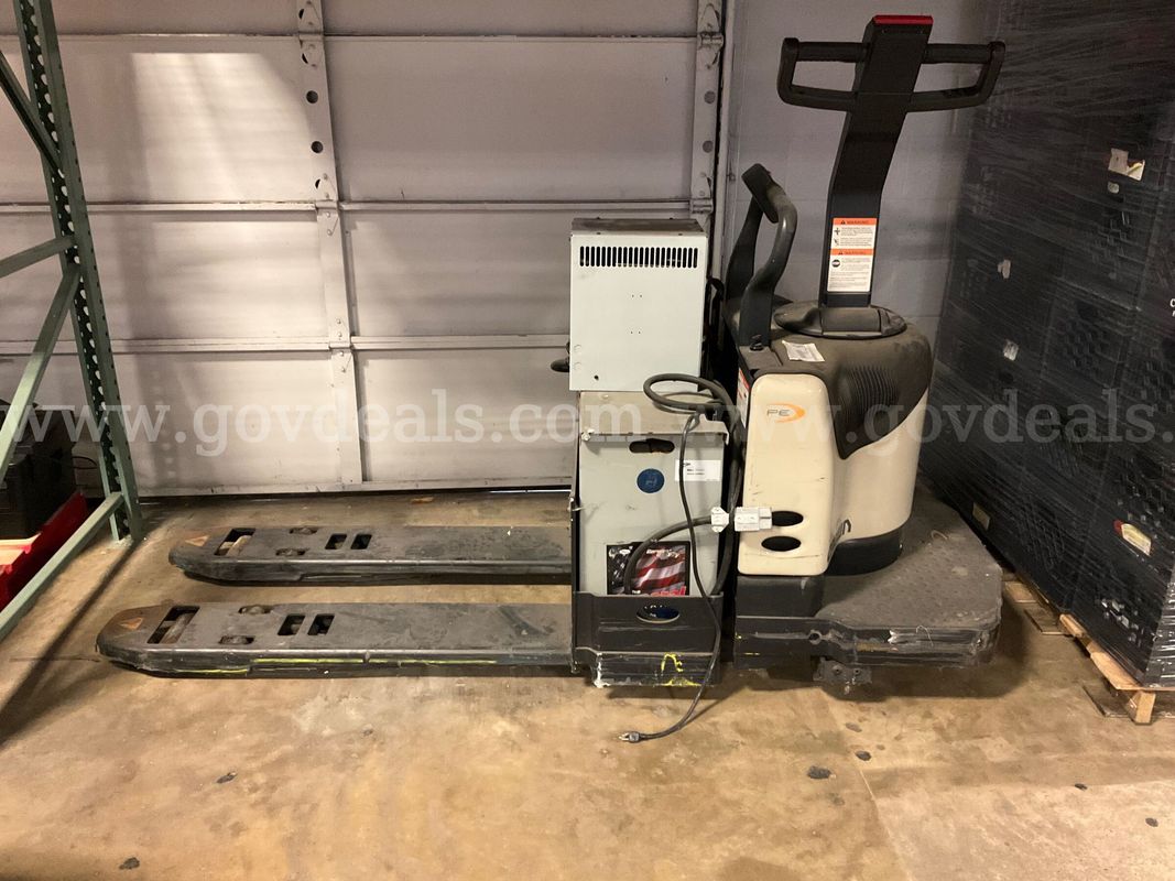 Electric Crown Pallet Walkie Rider