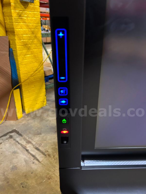 SMART Technologies LCD Monitor SBID8070i-G4