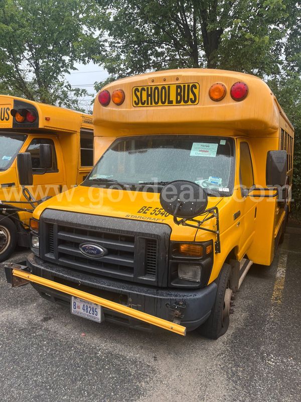 2013 Ford Econoline-School Bus