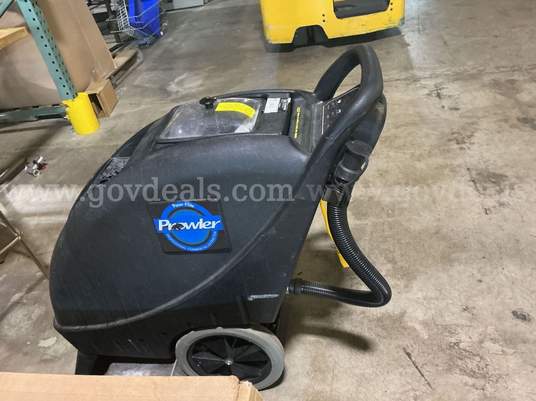 Powr-Flite Prowler Self-Contained Carpet Extractor PFX900S