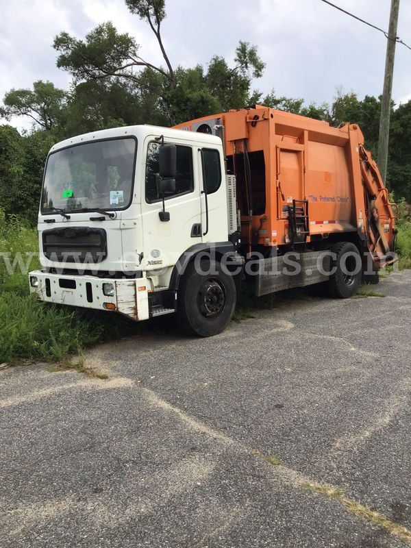 2017 Autocar LLC XPERT - Garbage Truck