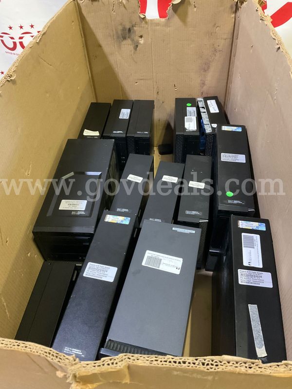 DELL CPUs - 14 UNITS (POWER ON)