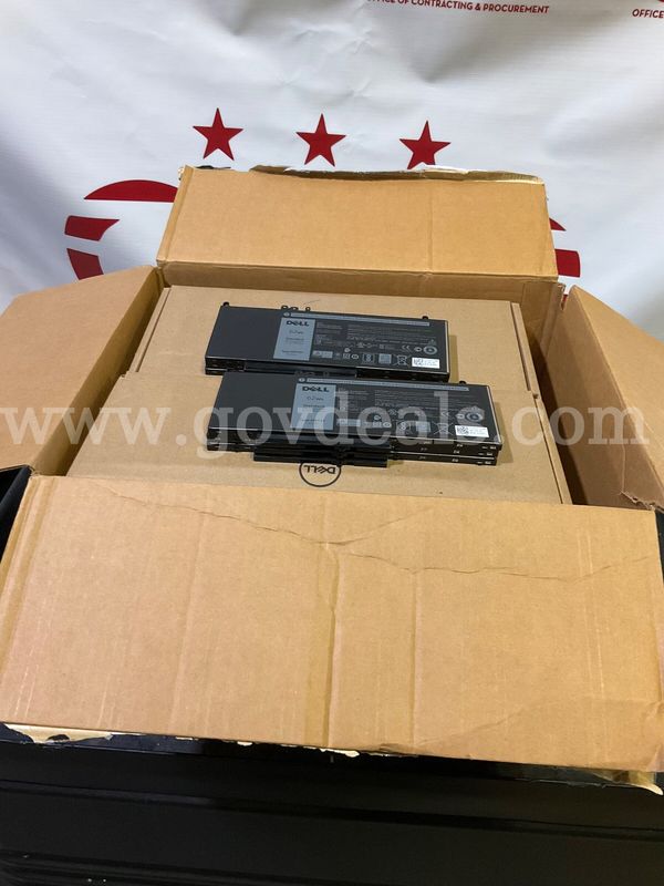 Lot of 12 DELL 62wh Standard Laptop Batteries
