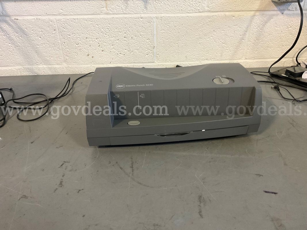 Gbc Electric Punch 3230