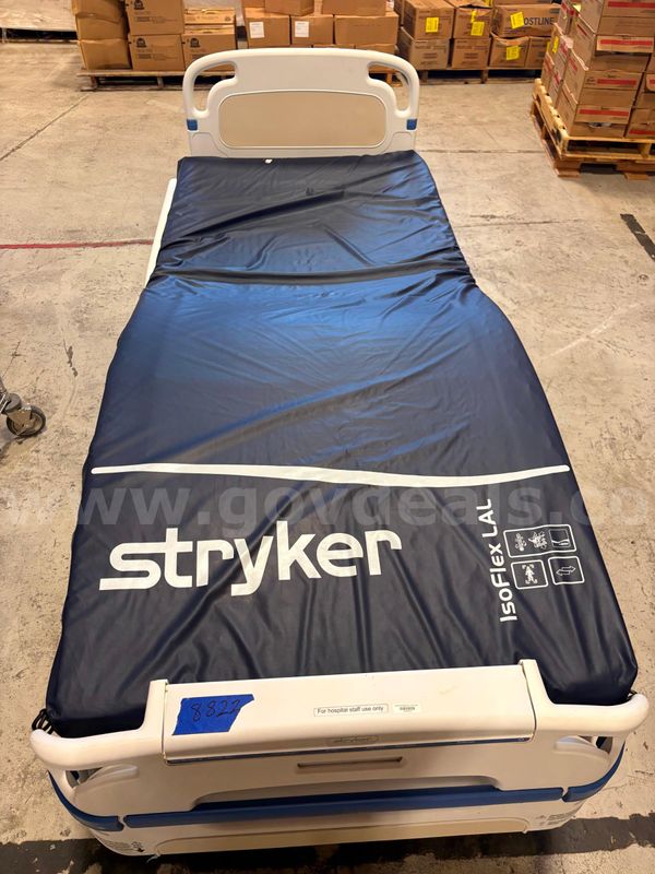 Lot of 2: Stryker 3005S3 PX4 Med-Surg Hospital Beds