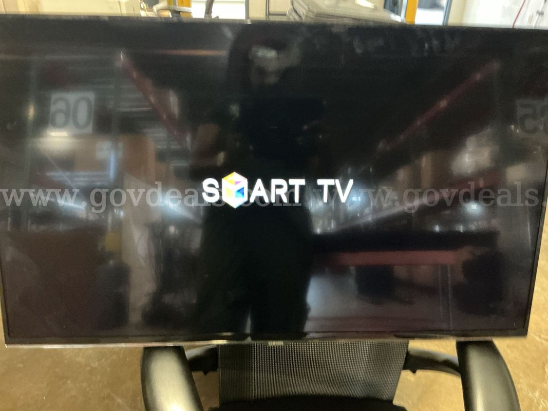 40" SAMSUNG TV'S (POWER ON) 2 UNITS