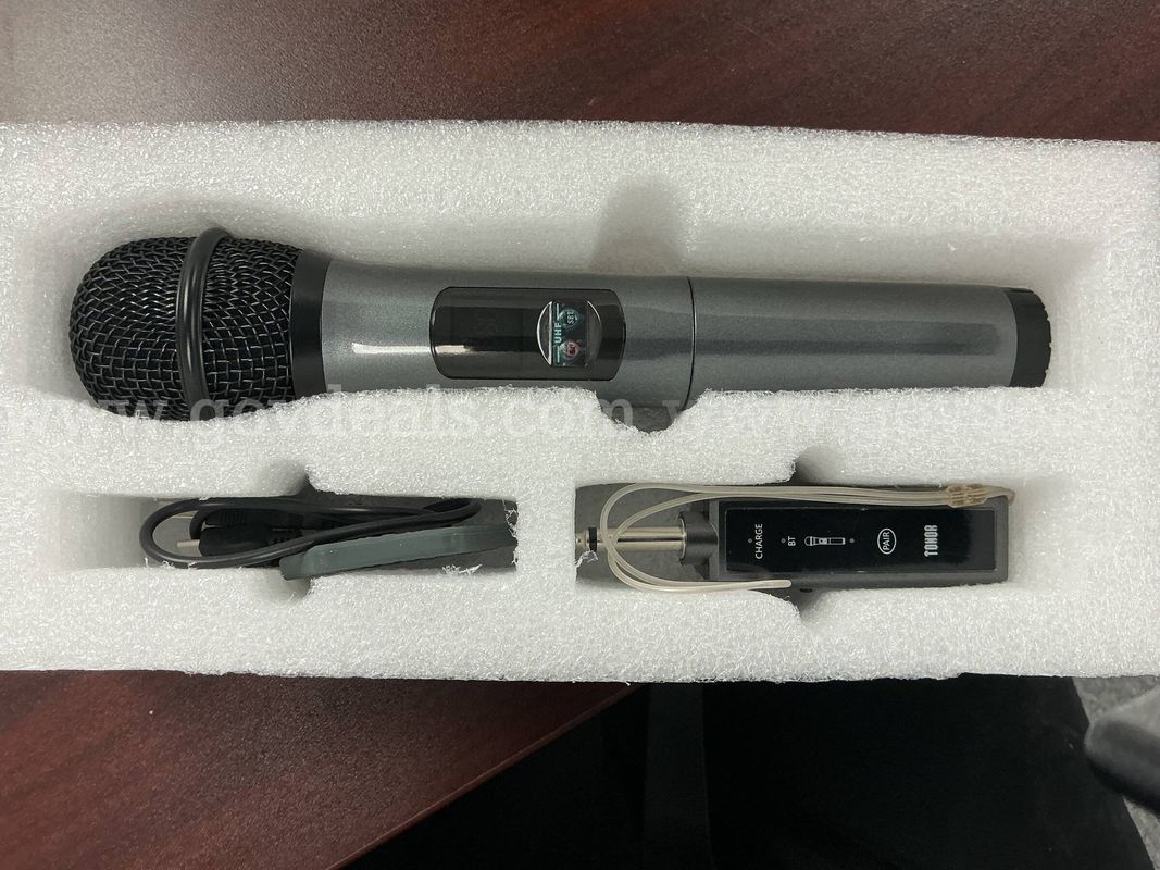 WIRELESS MICRPHONES (4 UNITS)
