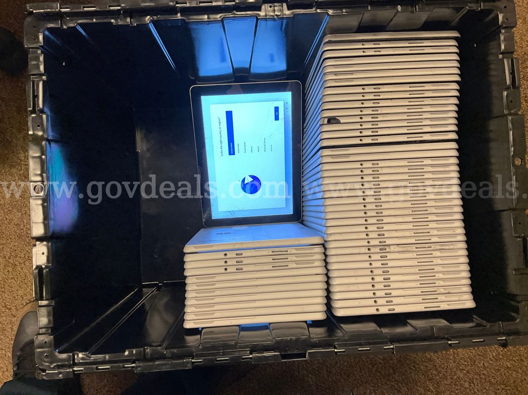 Microsoft Surface Go Tablets - 50 Units