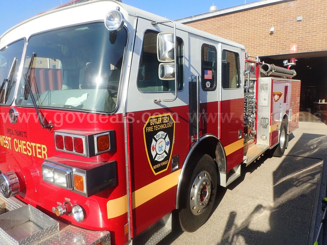1989 Sutphen Deluge - Fire Truck
