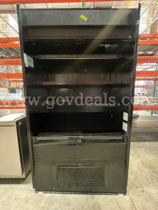 Commercial open-air refrigerated merchandiser