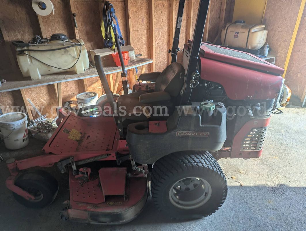Gravely Pro-Turn 460 Commercial Mower