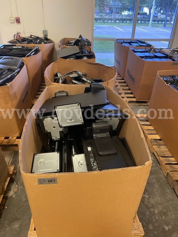 Computer Monitors - 4 Pallets