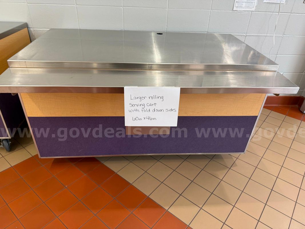 Serving Table