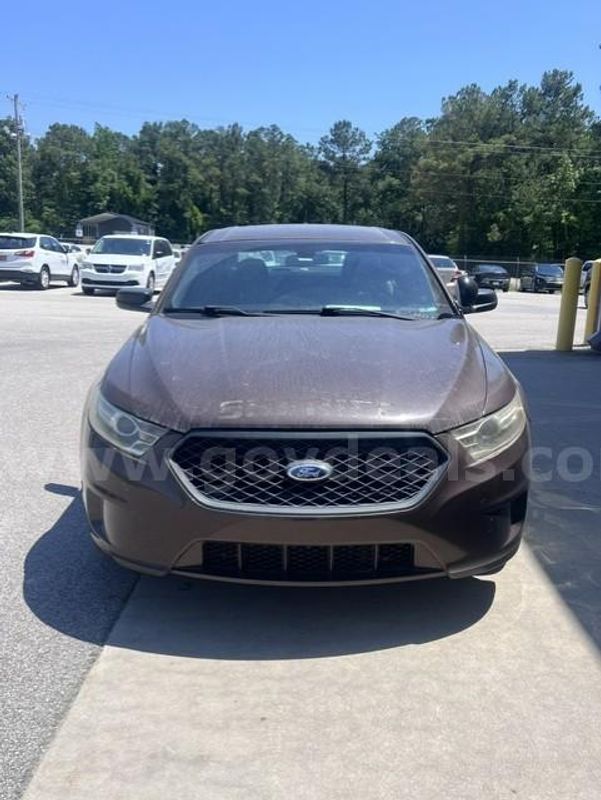 2014 Ford Taurus