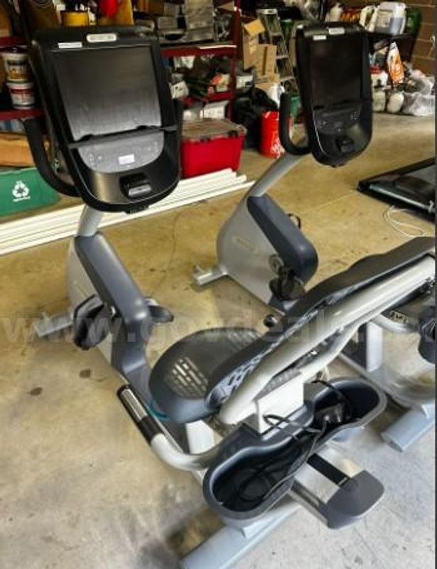 Precor Recumbent Bike with P82 Console