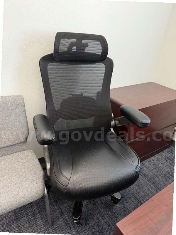 Large Black Office Chair