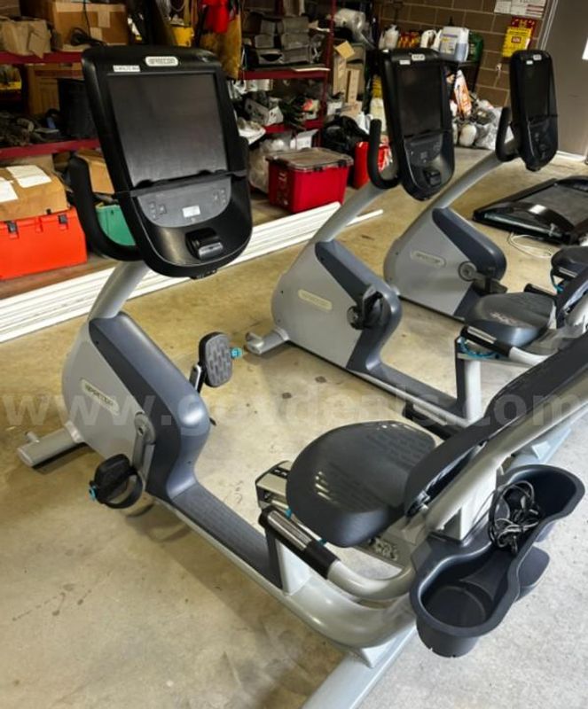 Precor Recumbent Bike with P82 Console
