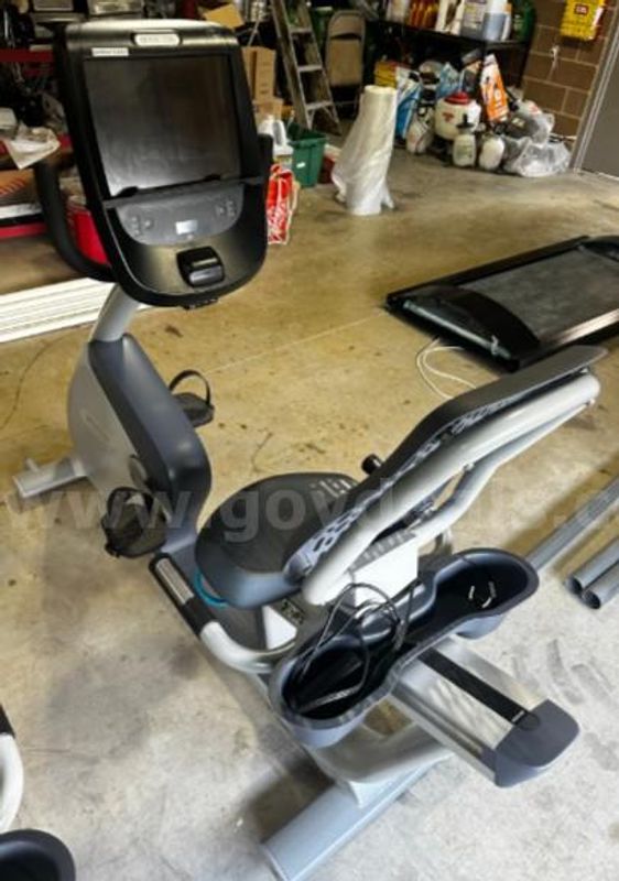 Precor Recumbent Bike with P82 Console