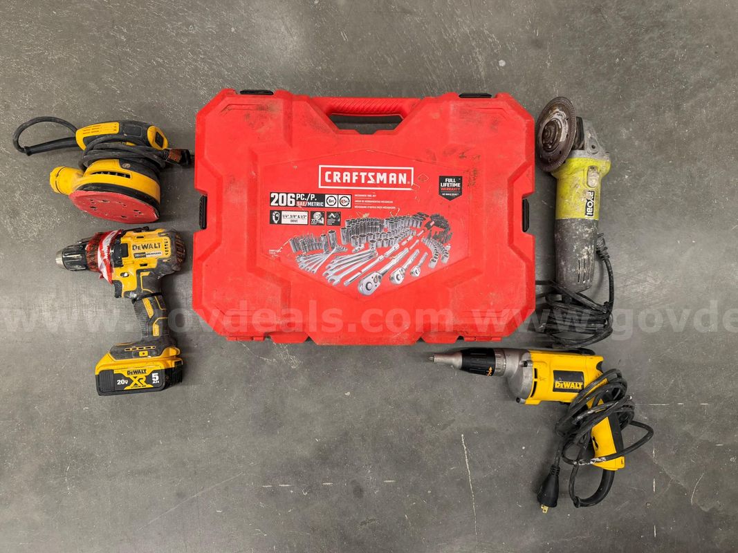 ASSORTED TOOLS