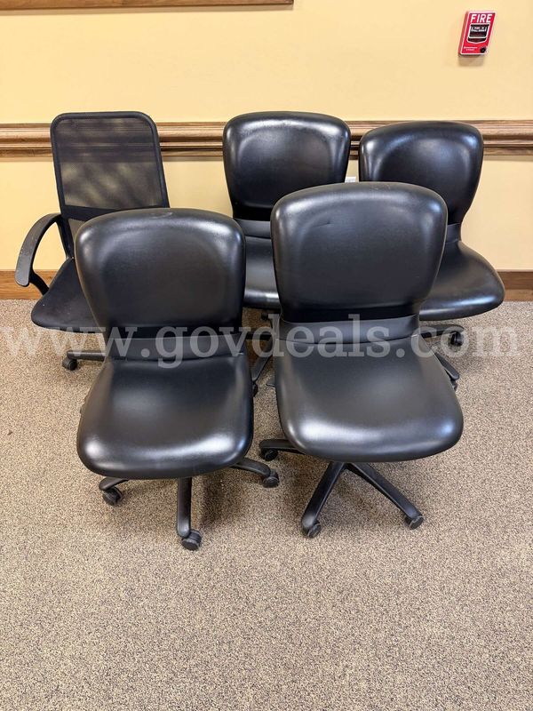 5 Assorted Office Chairs