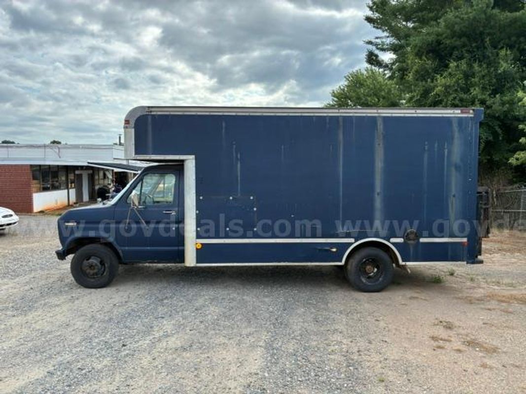 1988 Ford Econoline