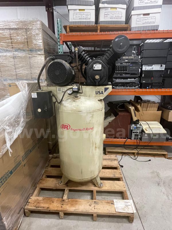 AIR COMPRESSOR INGERSOIL RAND - PARTS ONLY