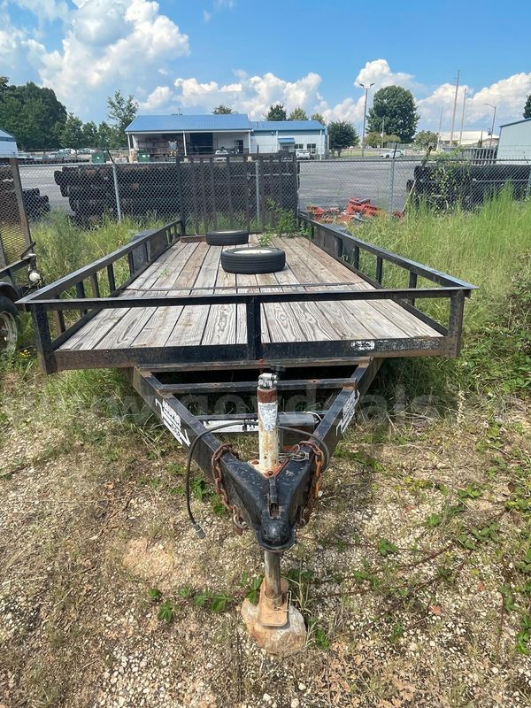 7x22 WOOD Floor Utility Trailer