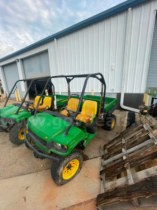 John Deere Gator 620I GAS POWERED