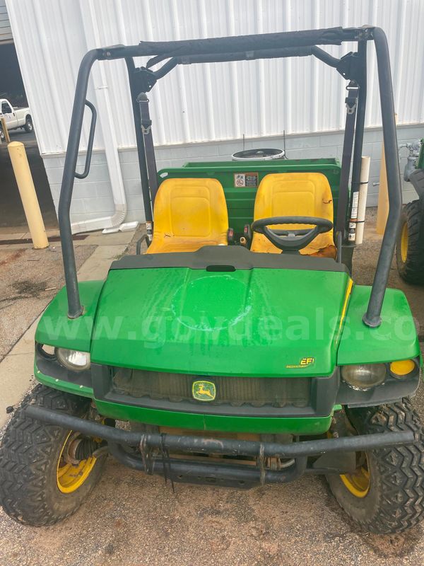 John Deere Gator 620I GAS POWERED