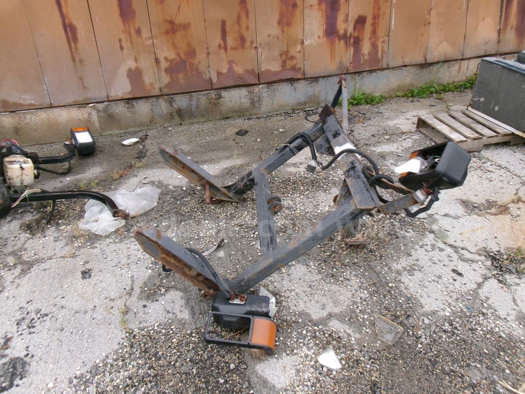 UNIT 7 (2) SNOW PLOW HOOK UP BRACKETS