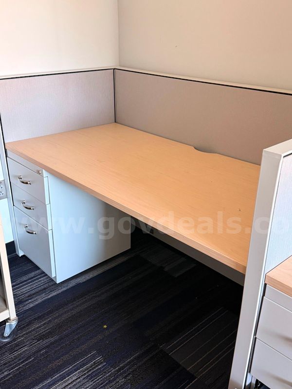 Large 4-Desk Workstation Cubicles, good condition
