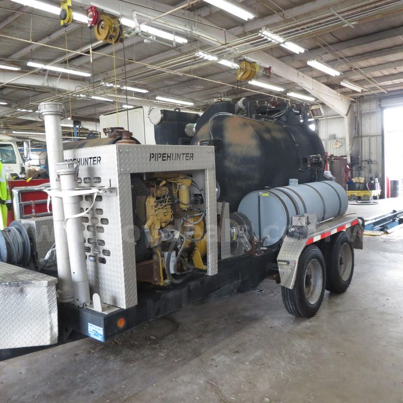 2017 Pipe hunter VacHunter Hydro-Excavator
