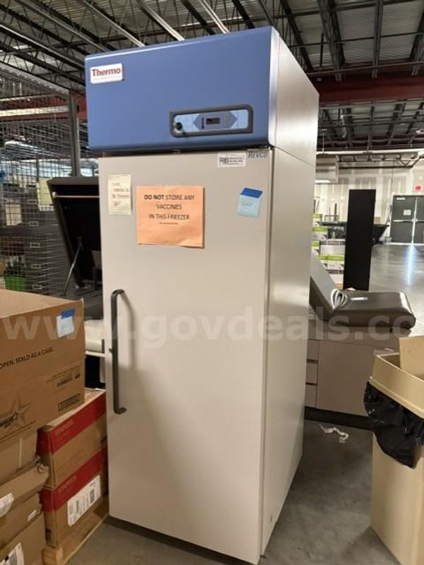Thermo Fisher Scientific Refrigerator