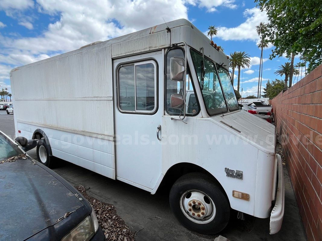 1994 Chevrolet Box Truck
